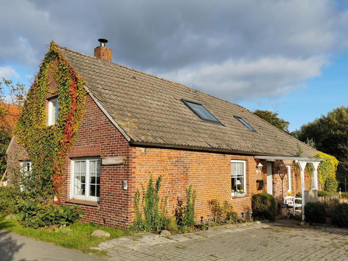 Smittshoern 3 - Nordsee Erdgeschosswohnung Mit Eingezaeunten Garten, Kamin Und Lounge! Altfunnixsiel المظهر الخارجي الصورة